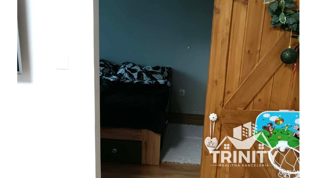 Na predaj zrekonštruovaný 2-izbový tehlový byt s balkónom v Nových Zámkoch