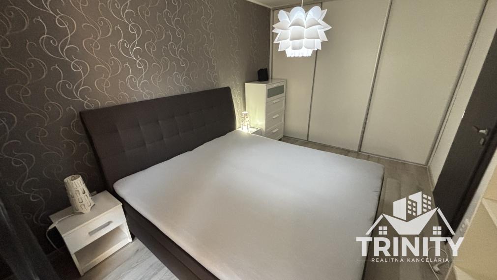 NA PREDAJ 3-izbový byt s balkónom v Nových Zámkoch