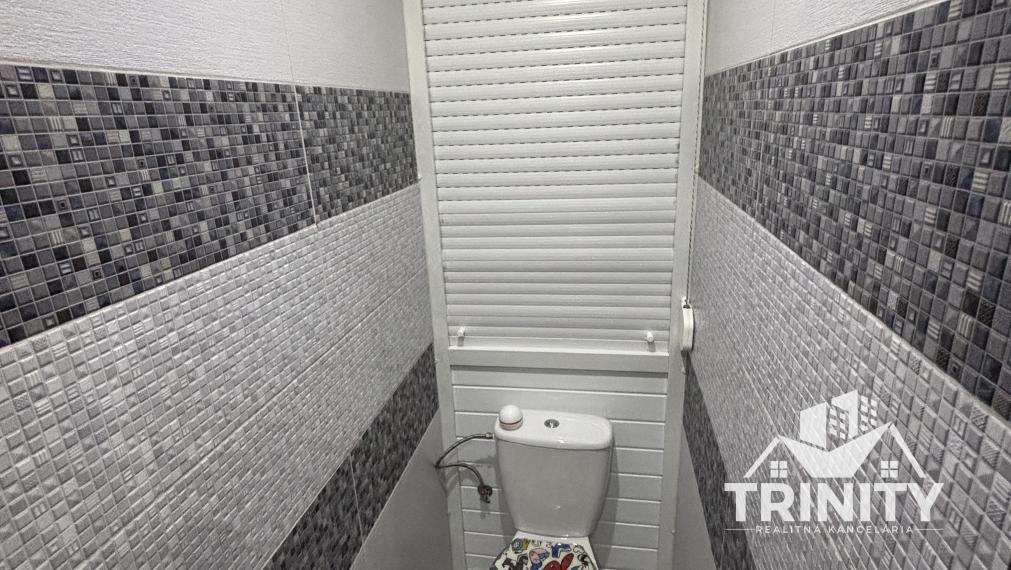 NA PREDAJ 3-izbový byt s balkónom v Nových Zámkoch