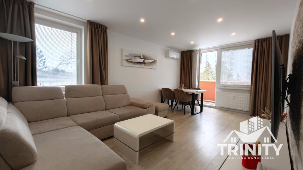 Na prenájom prerobený 3-izbový byt pri centre v Nových Zámkoch