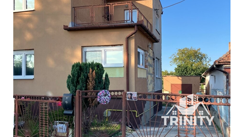 Na predaj 4-izbový rodinný dom v obci Dolný Oháj