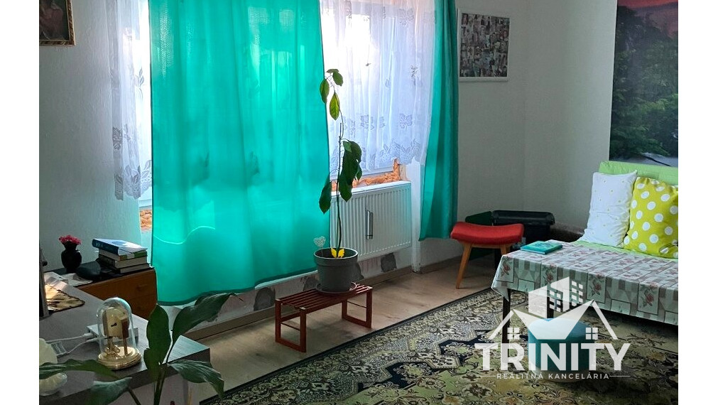 Na predaj 4-izbový rodinný dom v obci Dolný Oháj