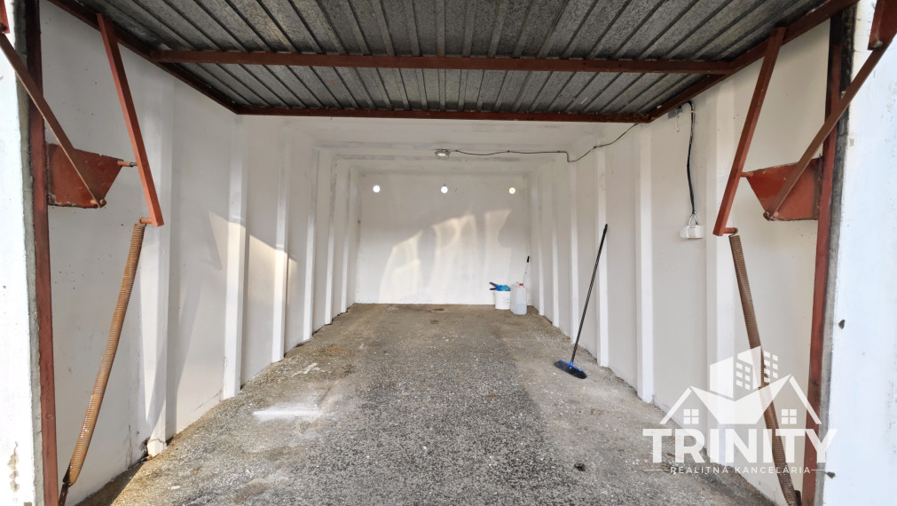 IBA U NÁS - Na prenájom garáž v meste Šurany