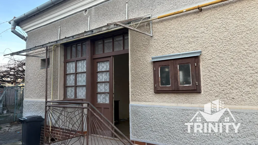 Na predaj 4-izbový rodinný dom v obci Dvory nad Žitavou