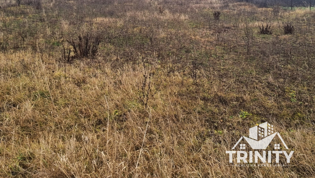 Na predaj stavebný pozemok v obci Jasová