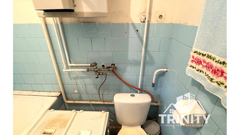 Na predaj 4-izbový rodinný dom v obci Jasová