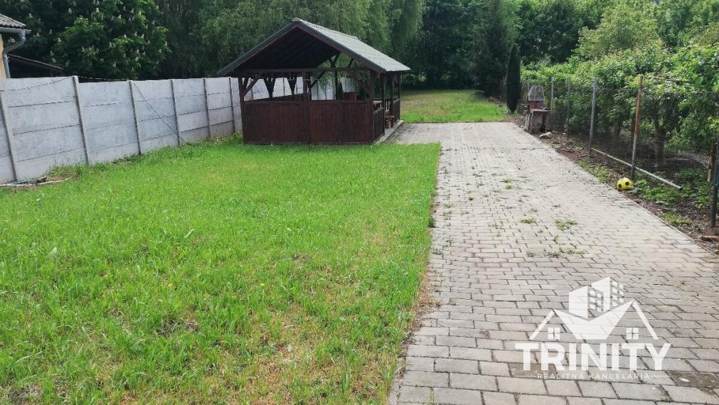 Na predaj rekreačné/ubytovacie zariadenie v obci Podhajska