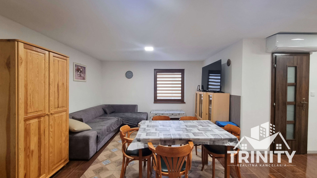 Na prenájom krásny 3-izbový byt s dvoma balkónmi v obci Kolta.