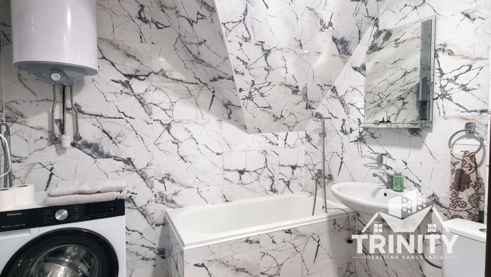 Na prenájom krásny 3-izbový byt s dvoma balkónmi v obci Kolta.