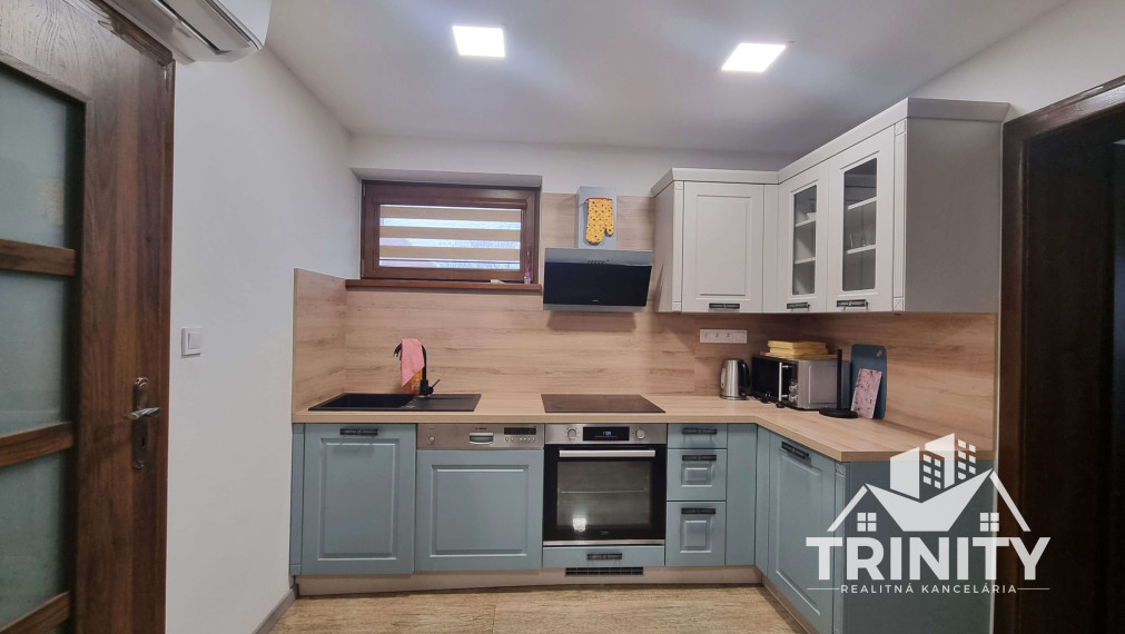 Na prenájom krásný 3-izbový byt s balkónom v obci Kolta