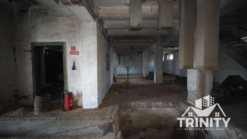 Na predaj objekt ,,INVESTIČNÁ PRÍLEŽITOSŤ,, v obci Gbelce