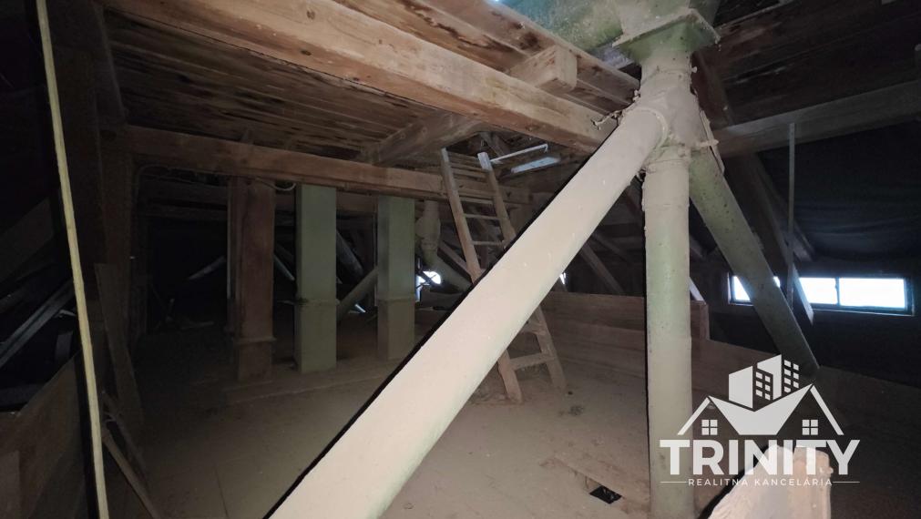 Na predaj objekt ,,INVESTIČNÁ PRÍLEŽITOSŤ,, v obci Gbelce