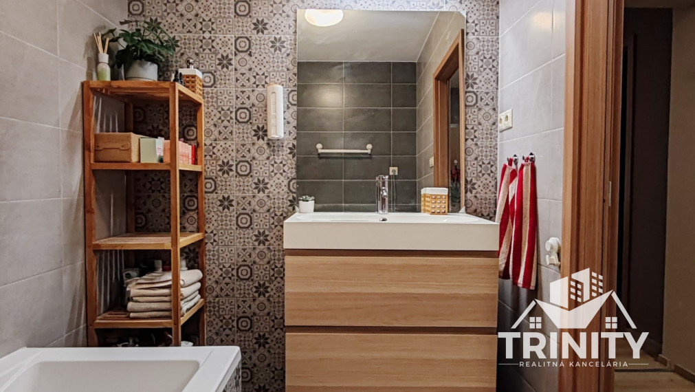 TRINITY - Na predaj krásny 3-izbový byt s balkónom v Nových Zámkoch