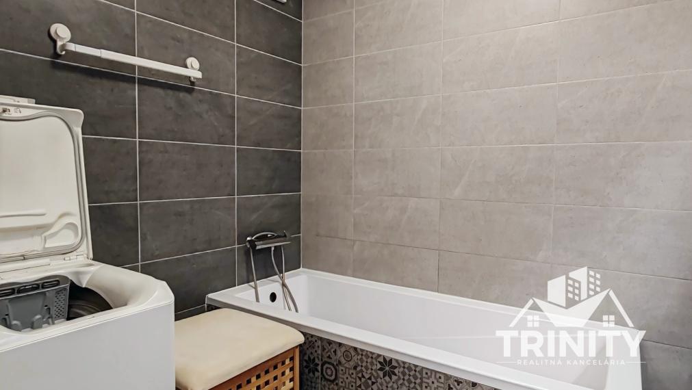 TRINITY - Na predaj krásny 3-izbový byt s balkónom v Nových Zámkoch