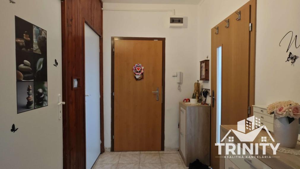 TRINITY - Na predaj 3-izbový byt s balkónom v meste Nové Zámky