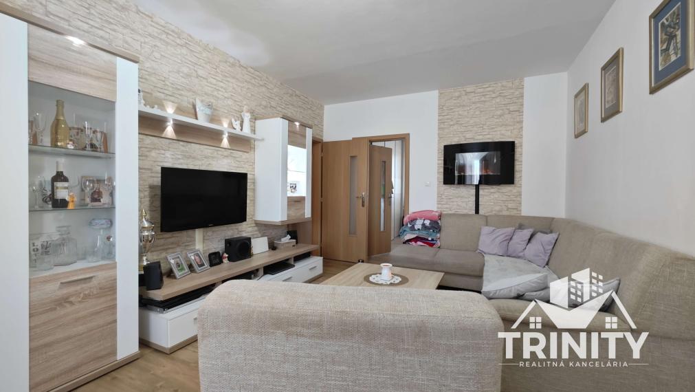 TRINITY - Na predaj 3-izbový byt s balkónom v meste Nové Zámky