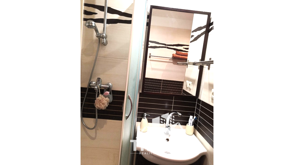 Na prenájom kompletne zariadený 1-izbový byt v meste Nové Zámky