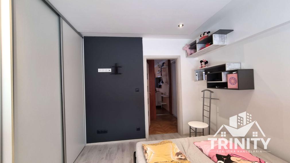 Na predaj 3-izbový byt s dvomi balkónmi v meste Nové Zámky