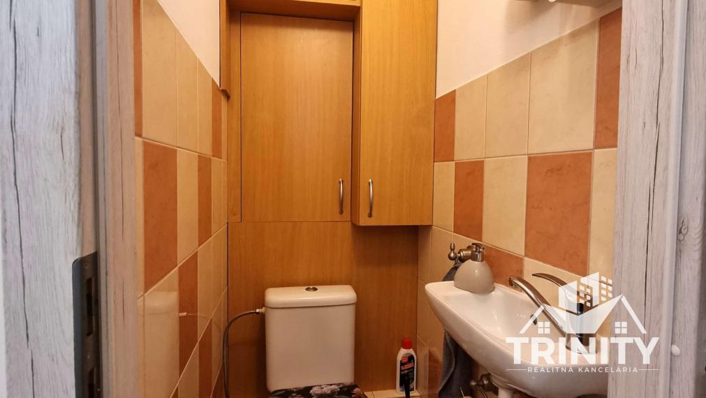 Na predaj 3-izbový byt s dvomi balkónmi v meste Nové Zámky