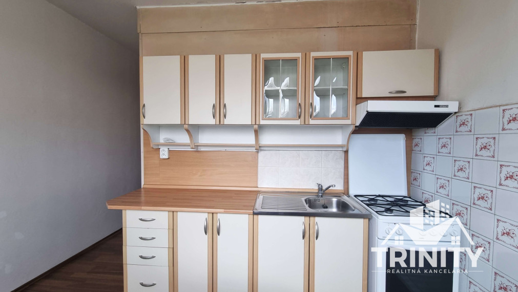 Na predaj 2-izbový byt s balkónom v Nových Zámkoch