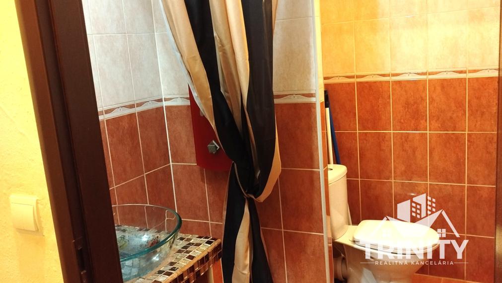 Na prenájom zariadená garsónka v meste Nové Zámky