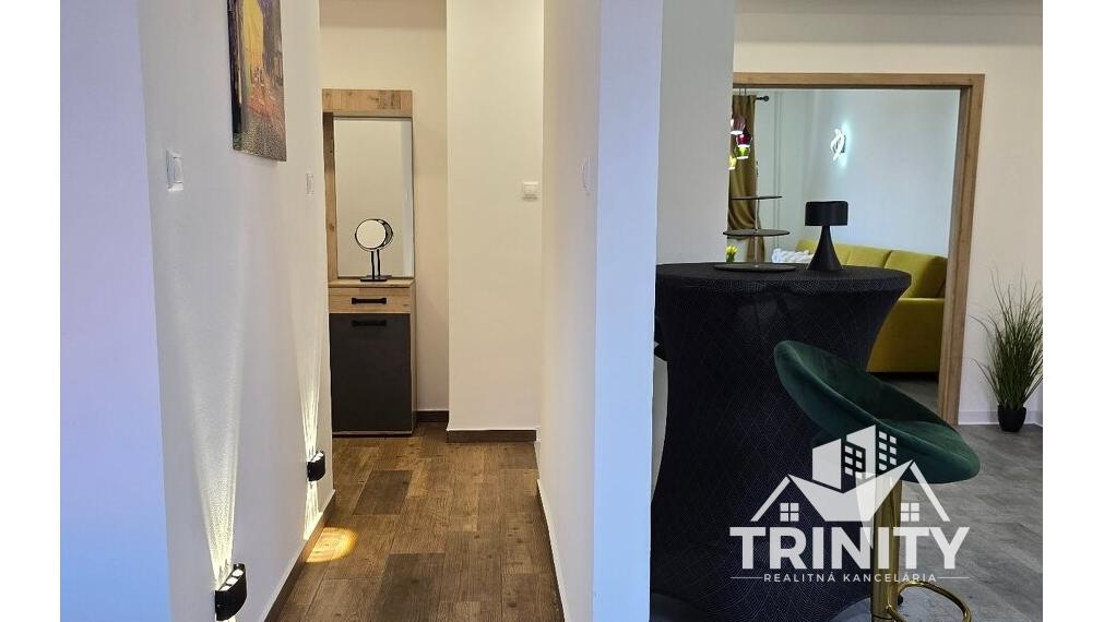 Na prenájom krásny 3-izbový byt v centre mesta Nové Zámky