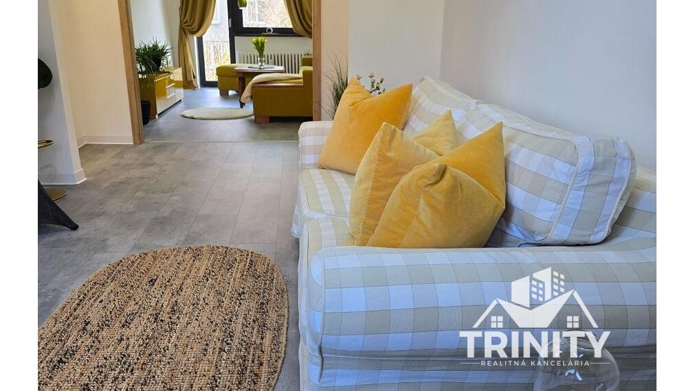 Na prenájom krásny 3-izbový byt v centre mesta Nové Zámky