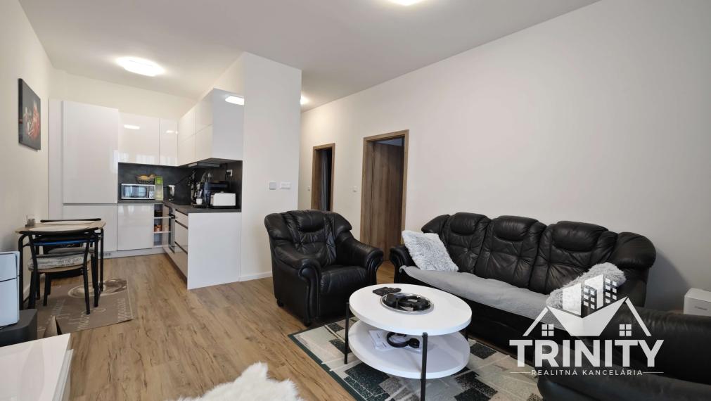 Na predaj 2-izbový byt s balkónom v novostavbe v Nových Zámkoch