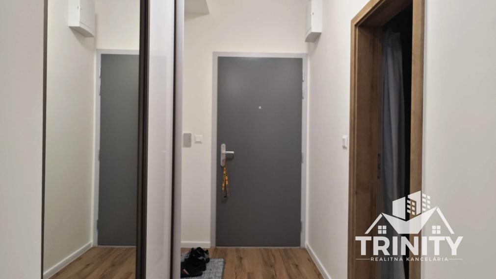 Na predaj 2-izbový byt s balkónom v novostavbe v Nových Zámkoch