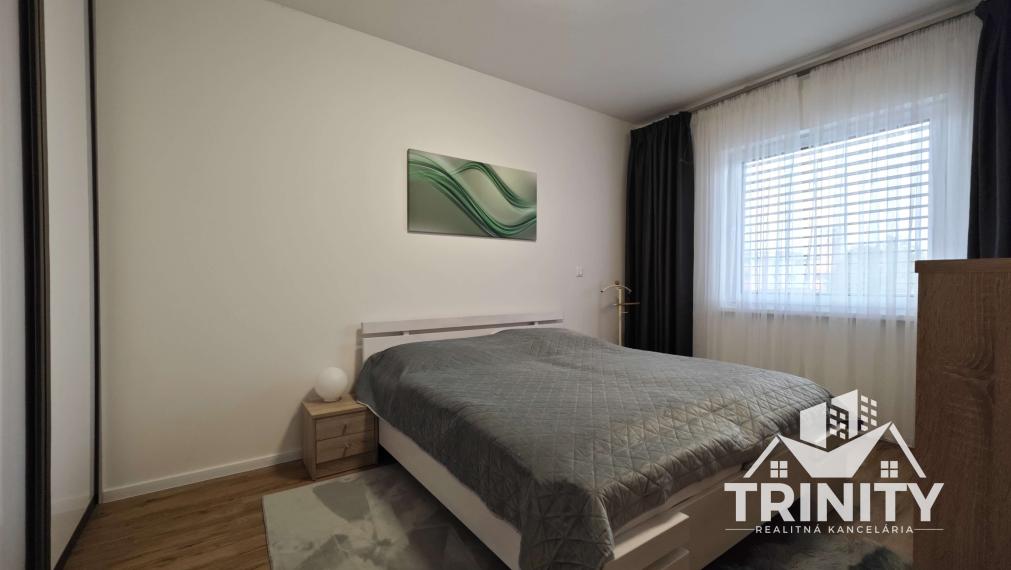 Na predaj 2-izbový byt s balkónom v novostavbe v Nových Zámkoch