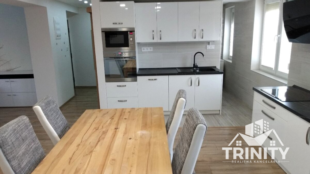 Na prenájom zariadený 2-izbový byt v Palárikove