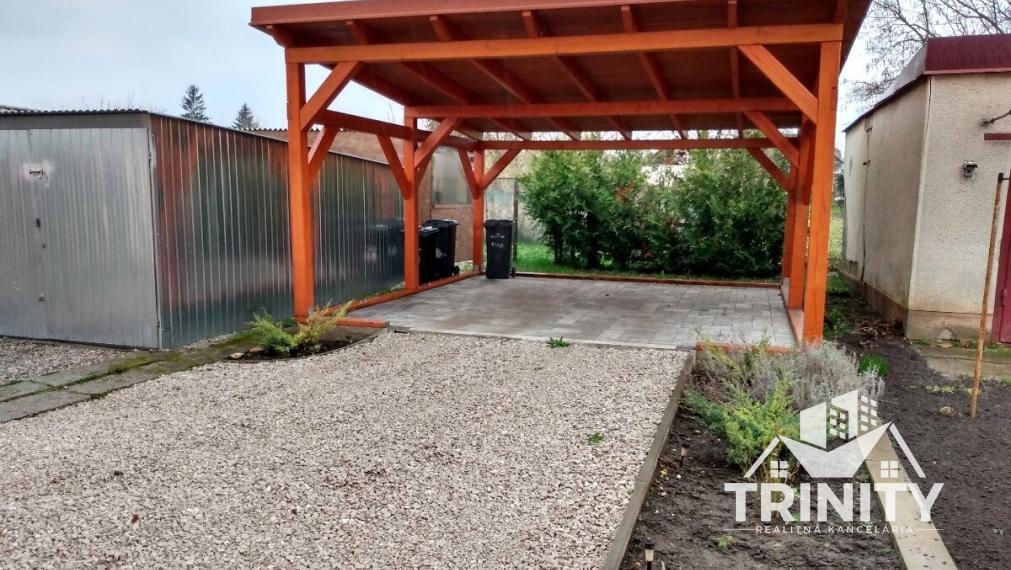 Na prenájom zariadený 2-izbový byt v Palárikove