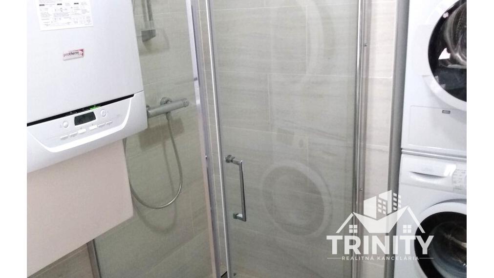 Na prenájom zariadený 2-izbový byt v Palárikove