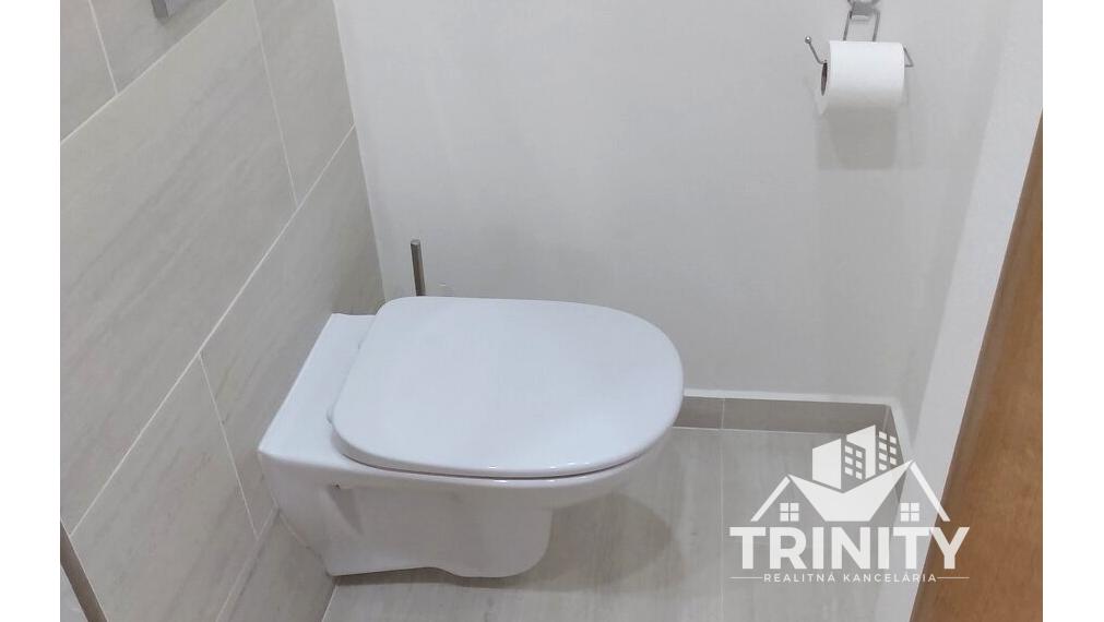 Na prenájom zariadený 2-izbový byt v Palárikove