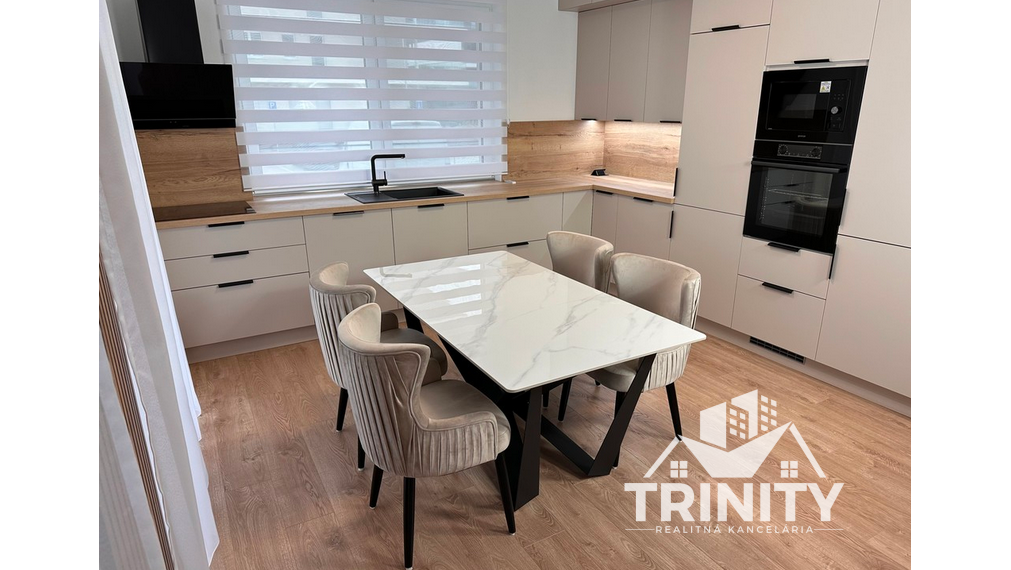 Na prenájom nadštandardne zariadený 2-izbový byt v Nových Zámkoch