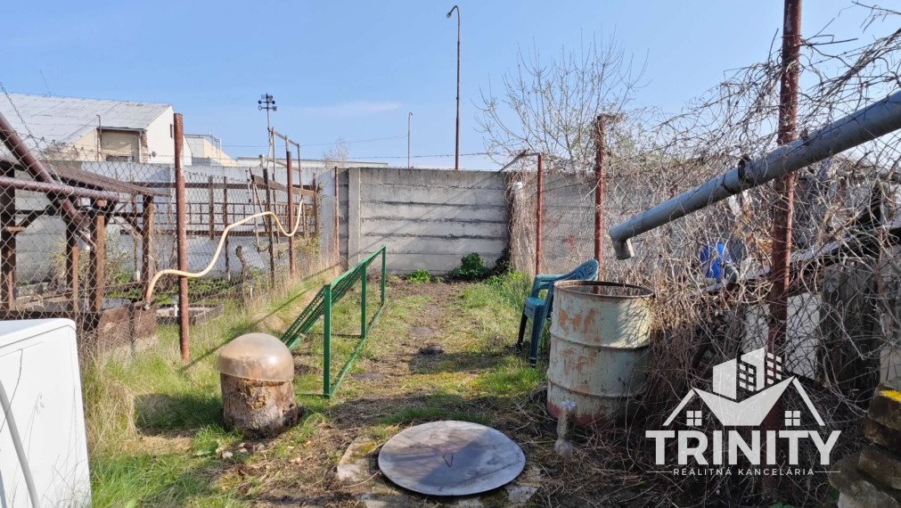 Na predaj tehlový 2-izbový byt s garážou v Nových Zámkoch