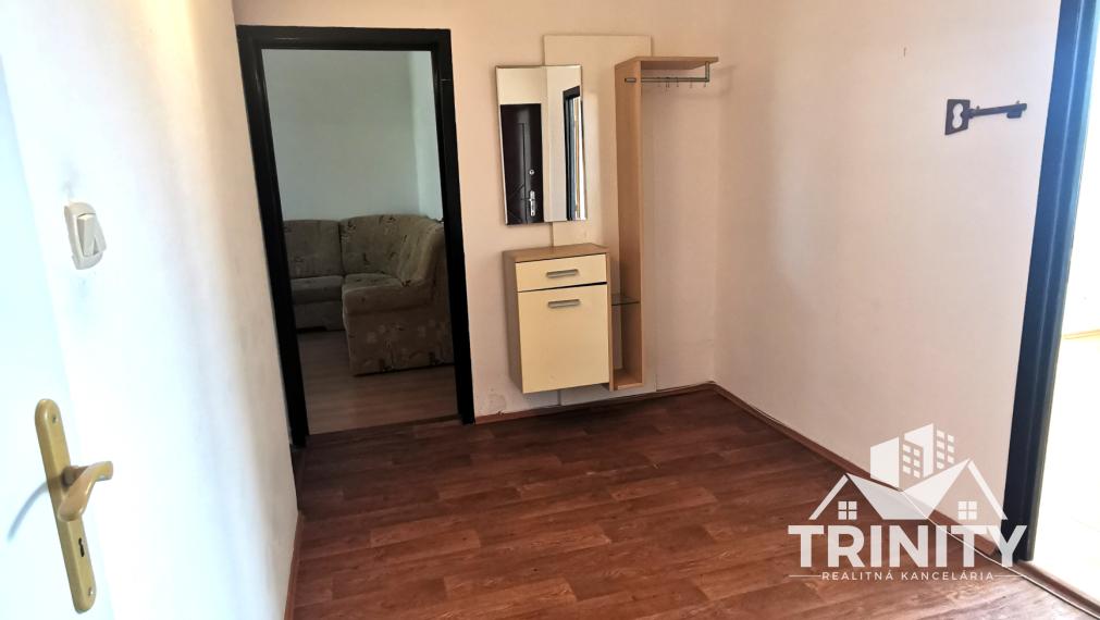 Na predaj 2-izbový byt v Nových Zámkoch