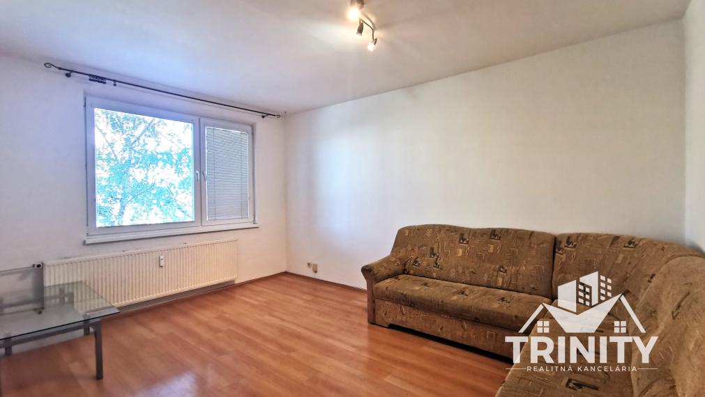 Na predaj 2-izbový byt v Nových Zámkoch