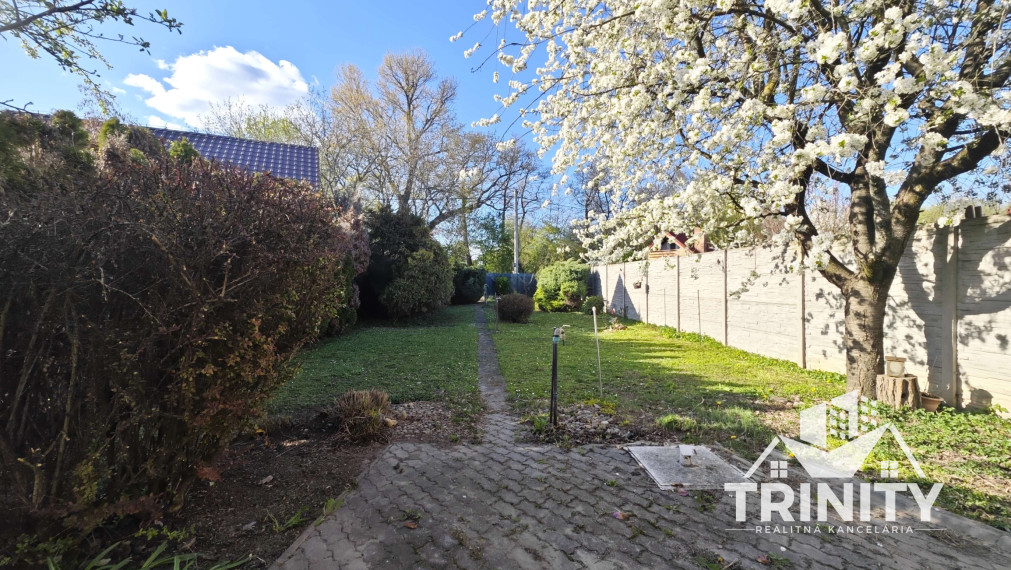 Na predaj murovaná chata na Zúgove v meste Nové Zámky