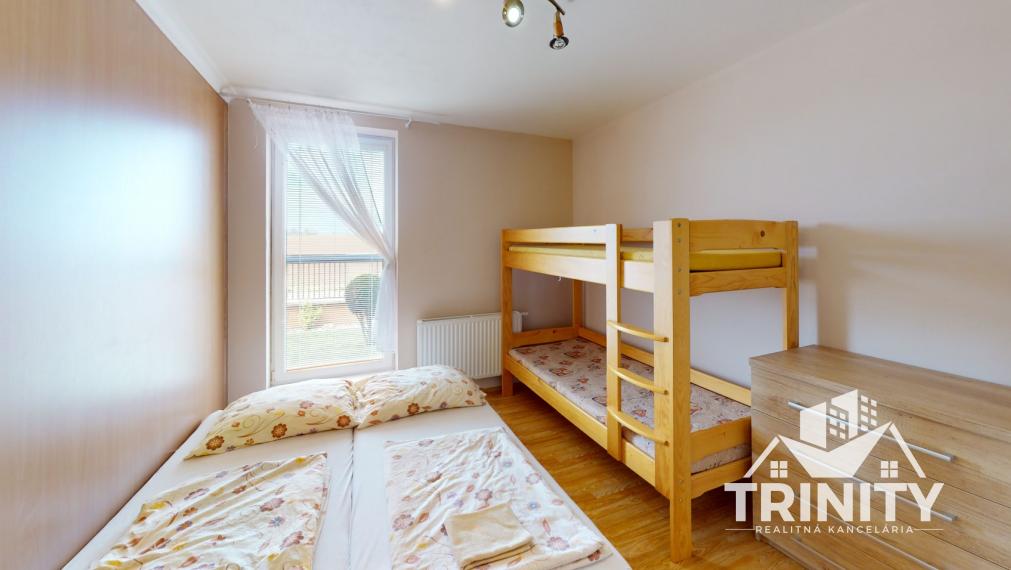 EXKLUZÍVNE - Na predaj penzión / ubytovacie zariadenie v obci Podhájska