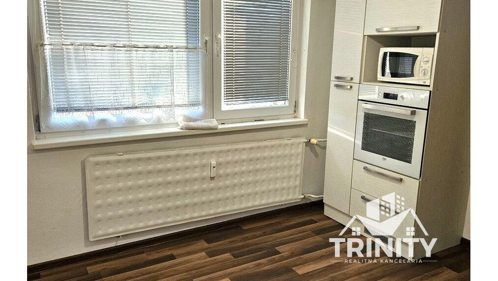 Na prenájom prerobený 1-izbový byt v meste Šurany