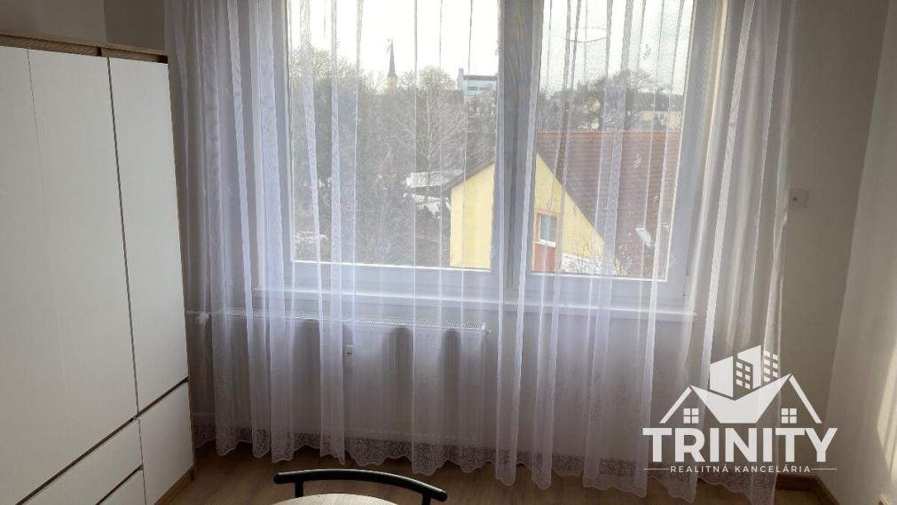 Na prenájom zriadená garsónka v šišom centre v Nových Zámkoch