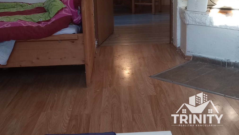 Na predaj 3-izbový rodinný dom v obci Dolný Jatov