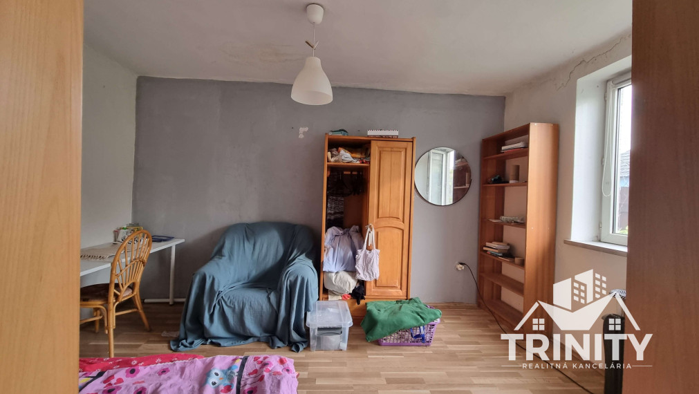 Na predaj 3-izbový rodinný dom v obci Dolný Jatov