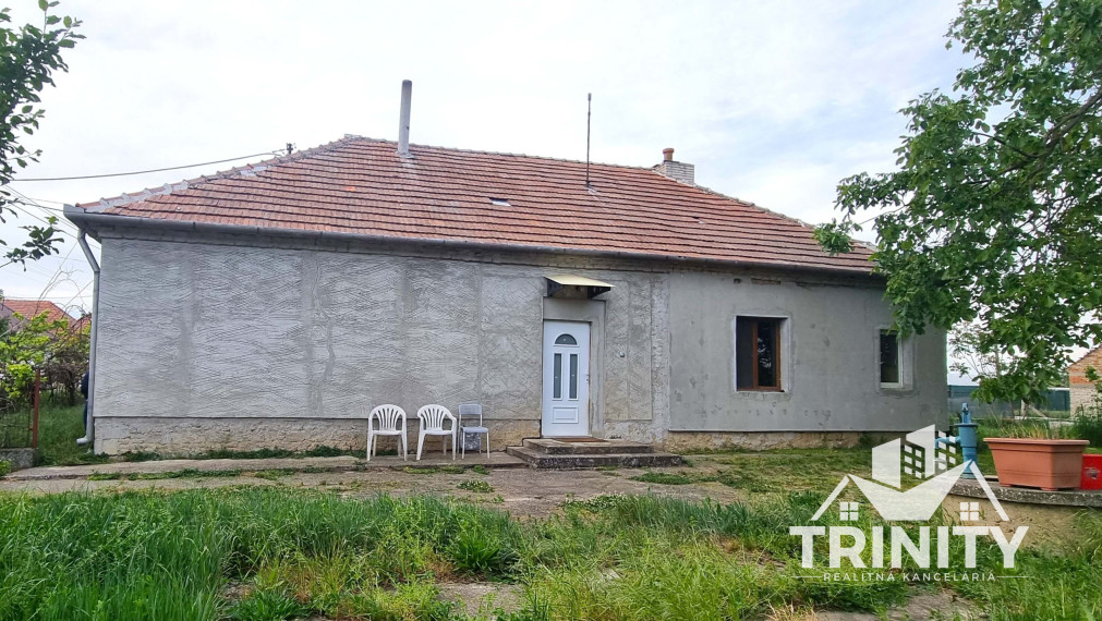 Na predaj 3-izbový rodinný dom v obci Dolný Jatov