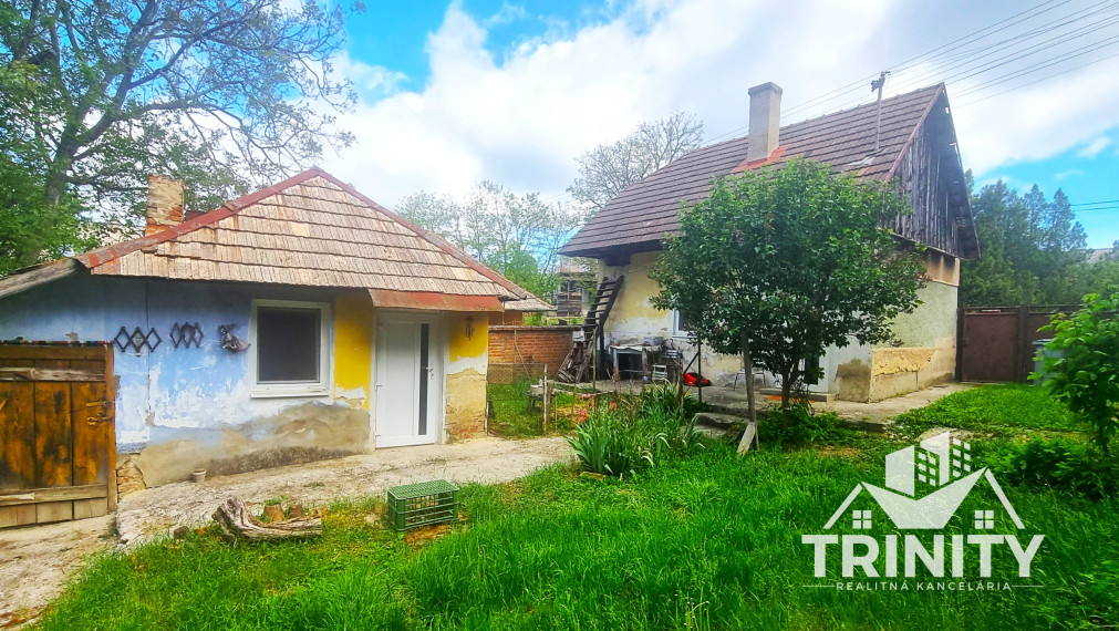 Na predaj starší 2-izbový rodinný dom v obci Dubník