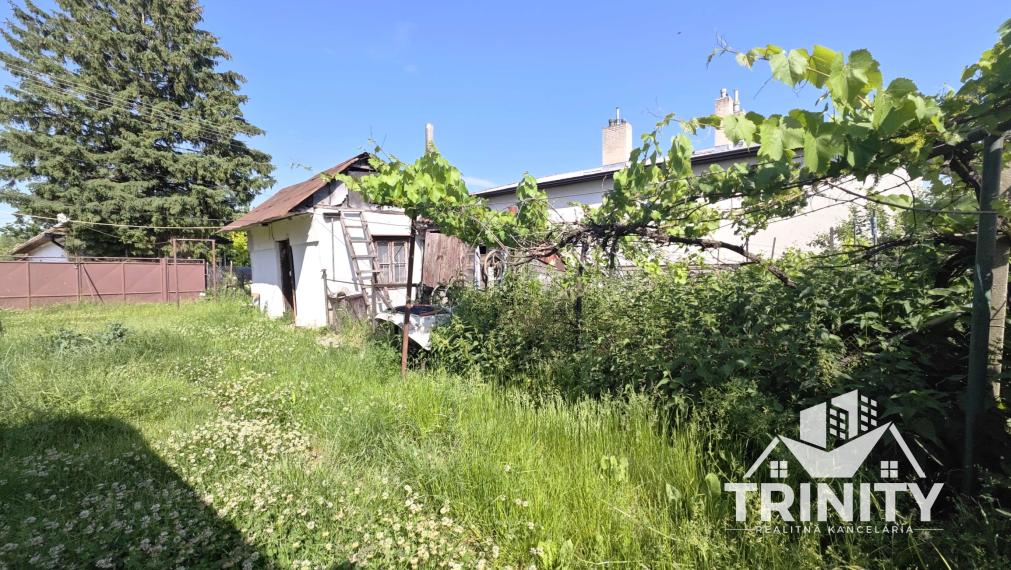 Na predaj vidiecky 3-izbový rodinný dom v obci Kolta