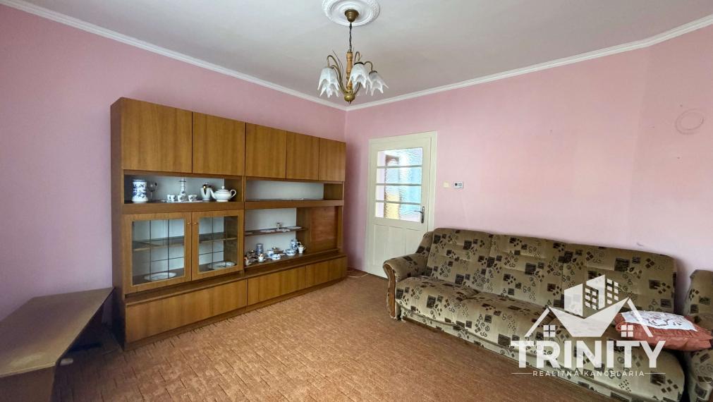 Na predaj tehlový 4-izbový rodinný dom v obci Andovce