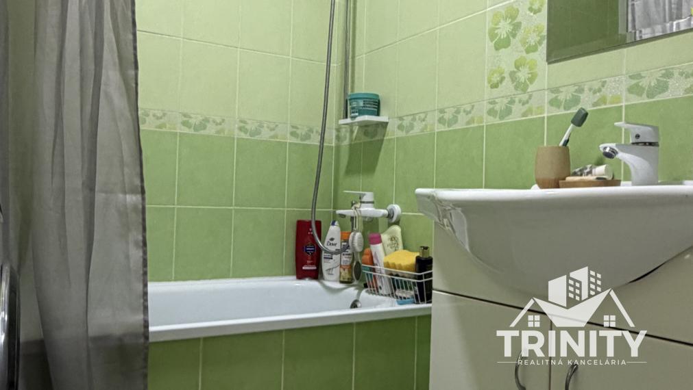 Na predaj 2-izbový byt na Vajanského ulici v meste Nové Zámky