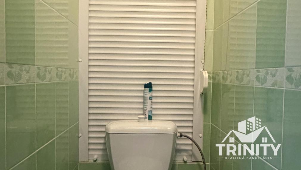 Na predaj 2-izbový byt na Vajanského ulici v meste Nové Zámky
